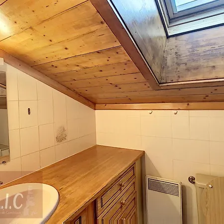 Grand Duplex 110m² 3 Avec Balcon & Terrasse - Fr-1-560-3 Combloux